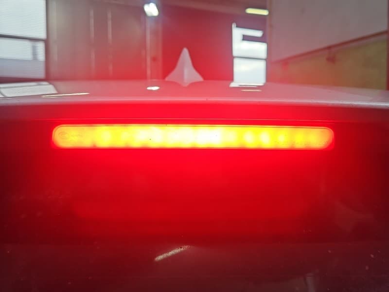 TRZECIE ŚWIATŁO STOP STOPU Opel Insignia B kombi 39037080
