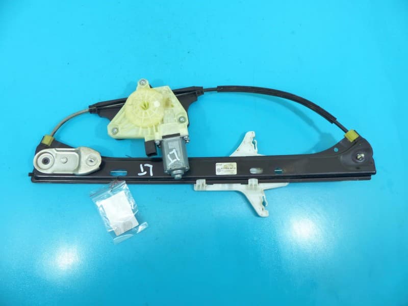 Podnośnik tył lewy SZYBY WINDA 3G9839461A 5Q4959802D 2 PIN Vw Passat B8 kombi