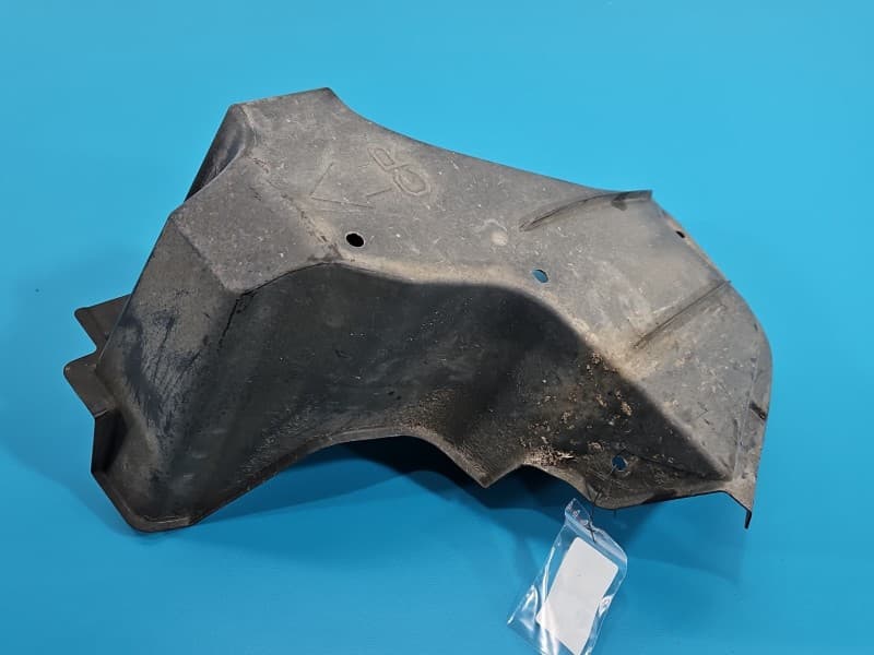Osłona ZAŚLEPKA PLASTIK PT LEXUS CT 10-22 58227-76021