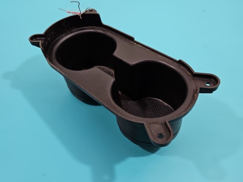 Uchwyt na napoje kubek CUP HOLDER Mitsubishi Outlander II 06-13