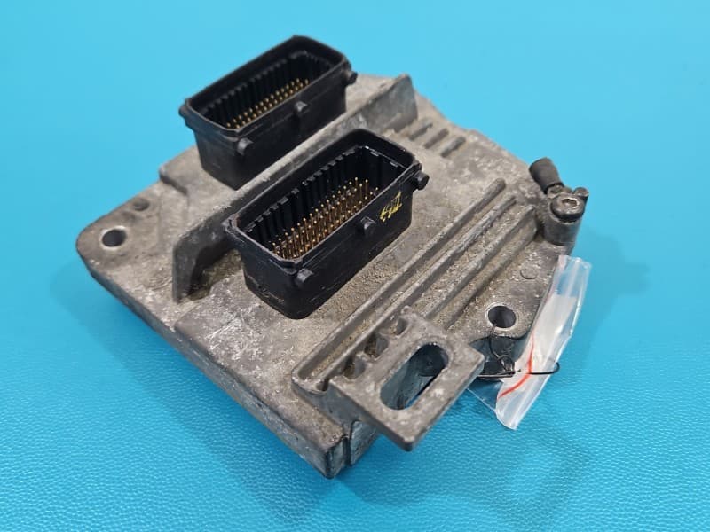 Komputer Sterownik silnika Opel Astra III H 1,6 16V Z16XEP
