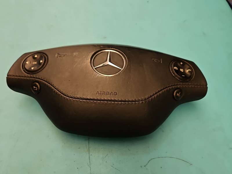 Poduszka powietrzna kierowcy airbag Mercedes W221