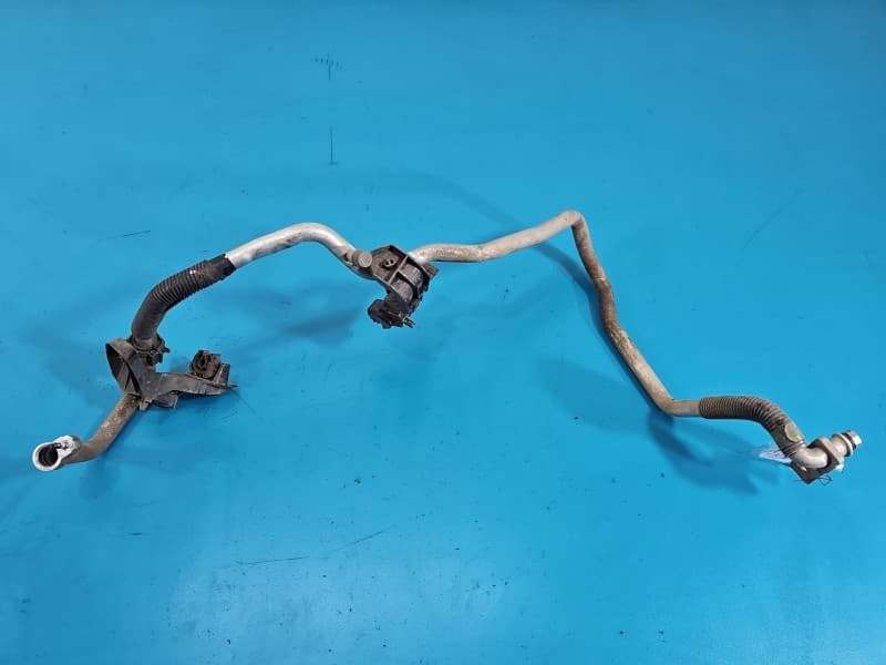 Przewód klimatyzacji rurka Toyota Rav4 IV 2,0 D4D