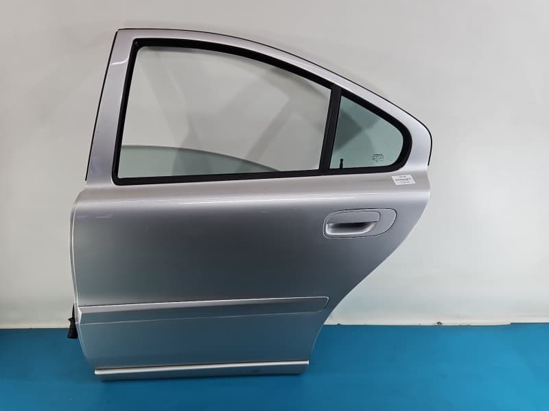 Drzwi tył lewe Volvo S60 I sedan 4d 426-26