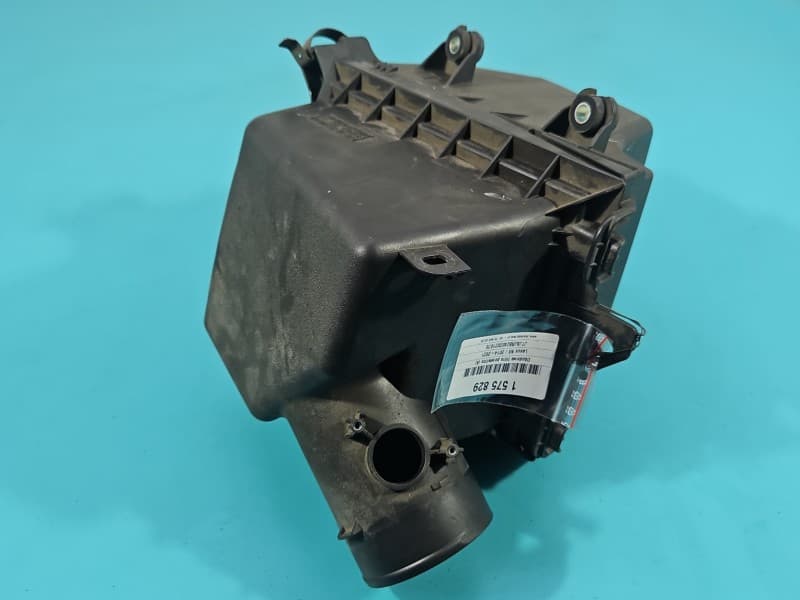 Obudowa filtra powietrza LEXUS NX I 14-21 2,5 16V 2AR 17701-36250