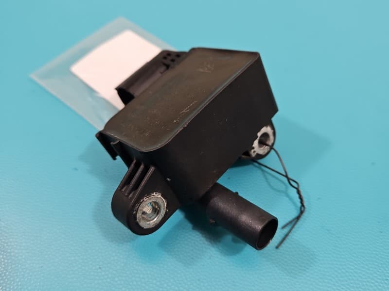 Cewka zapłonowa Mercedes CLS II C218 W218 218 4,7 V8 278922 A2769063700