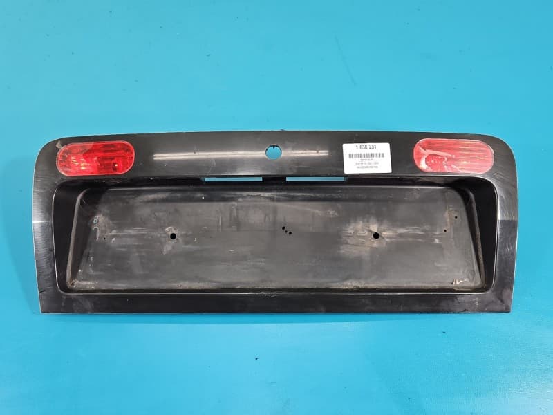 BLENDA LISTWA klapy TYŁ 4B5945695E Audi A6 C5 KOLOR LZ5L