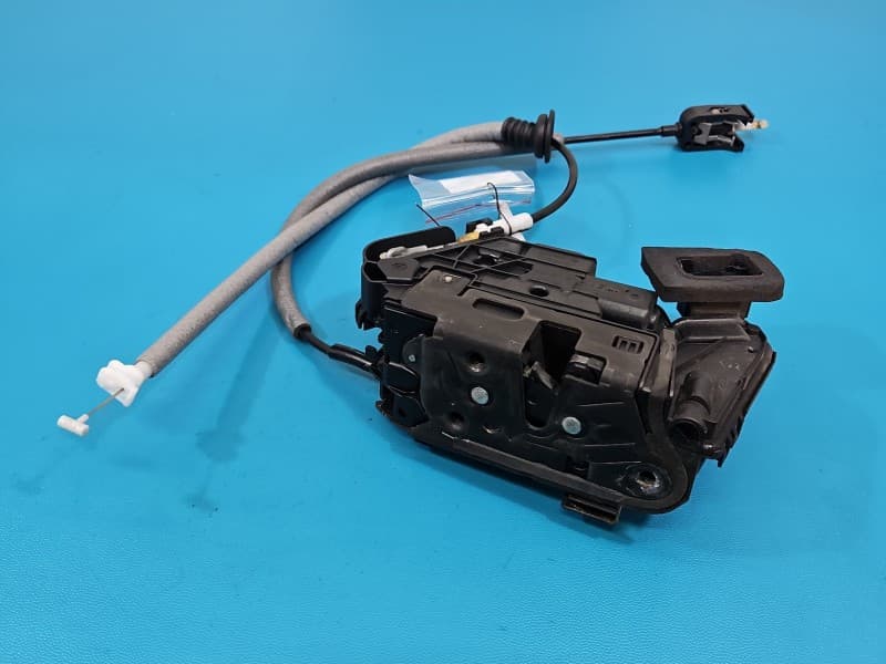 Zamek przód prawy Skoda Octavia IV EUROPA 7PIN 5TB837016B