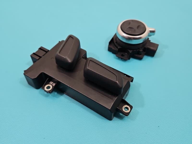 Przełącznik fotela przód prawy AUDI A6 C7 8K0959743C