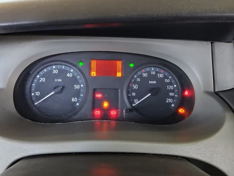 Licznik Nissan Primastar 01-14 2,0 dci P8200283197-D EUROPA