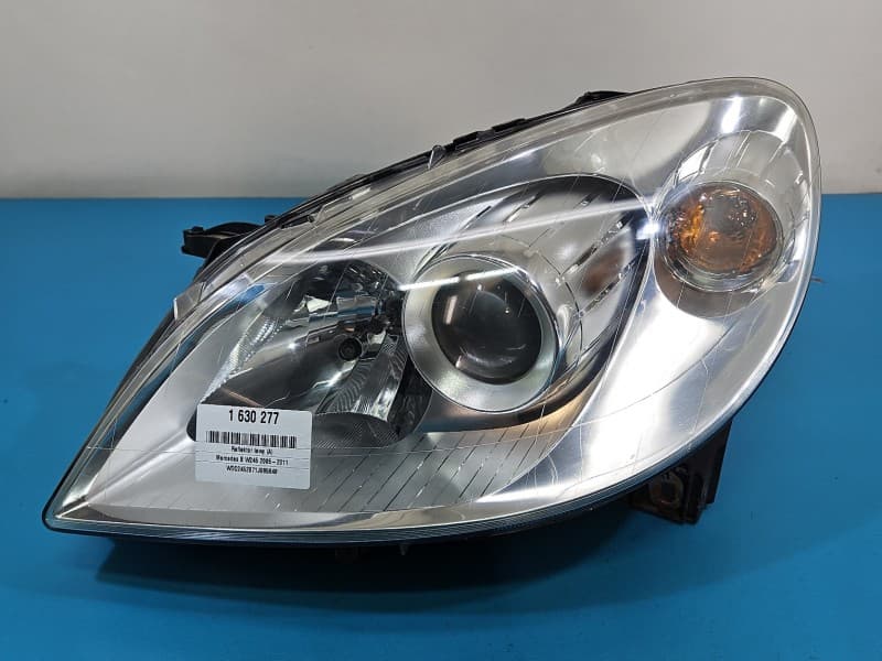 Reflektor lewy lampa przód Mercedes W245 EUROPA A1698201761