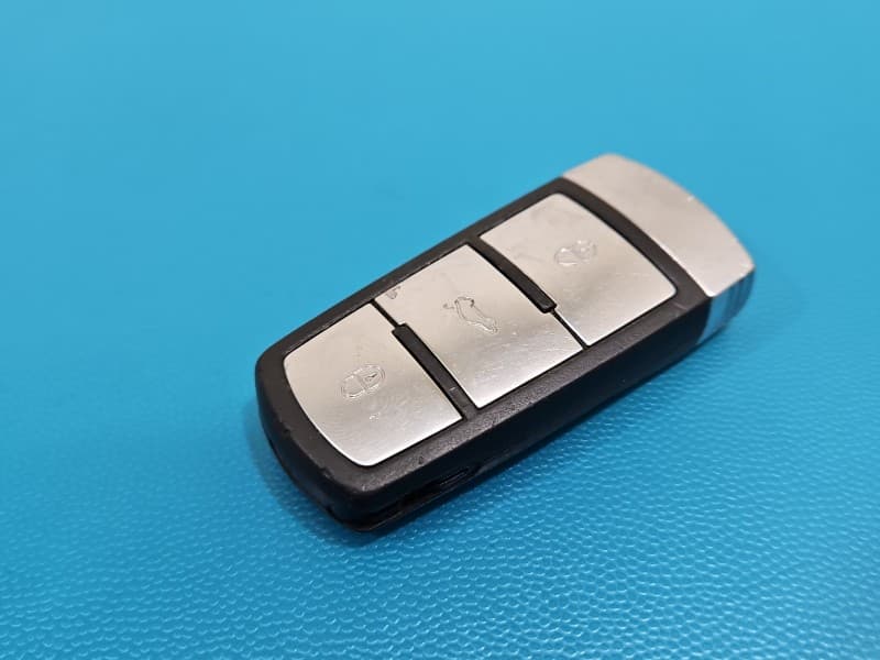 PILOT KLUCZYK KEYLESS Vw Passat B7