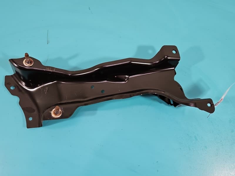 Mocowanie uchwyt amortyzatora Land rover Discovery Sport 14- L550 FK72-103A11-AD