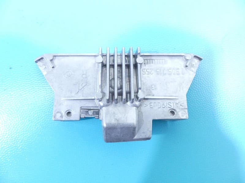 Reflektor prawy lampa przód BMW X3 F25 EUROPA 1305715255