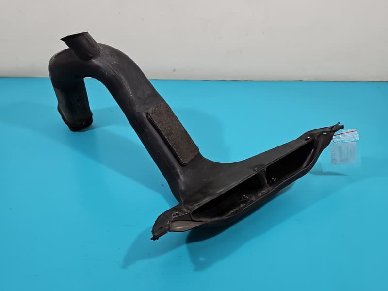 KIEROWNICA Wlot powietrza Toyota Camry VI XV30 01- 2,4 VVti 17750-0H010