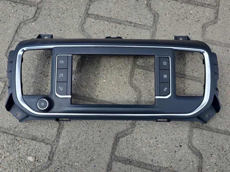 Ramka radia Toyota Proace II 16- 98081732ZD