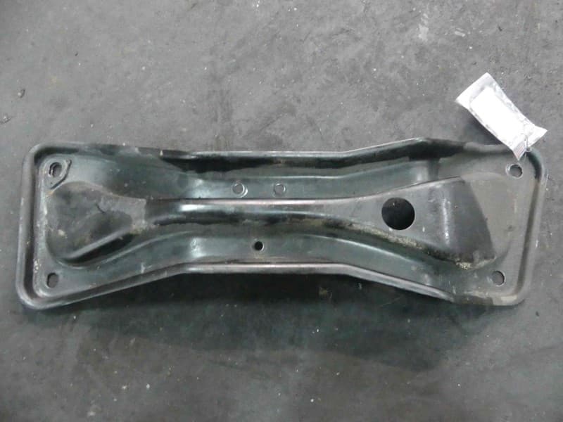 Łapa skrzyni biegów infiniti Q50 I 13-17 2,0 T