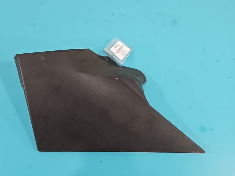 Osłona ZAŚLEPKA PLASTIK RYSY NAKŁADKA SŁUPKA ZEWNĘTRZNA PRAWA Iveco Daily V 14- 5801541085