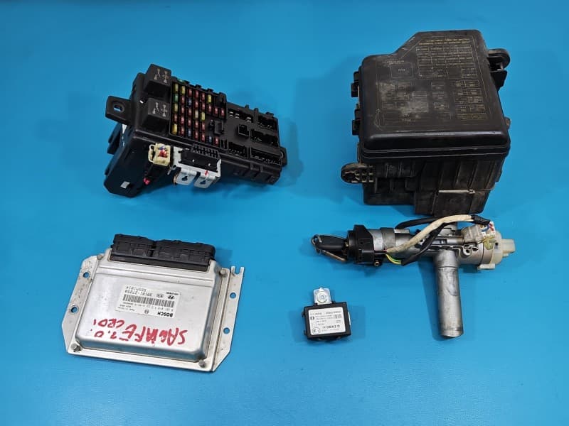 Komputer Sterownik silnika Hyundai Santa Fe I 00-06 2,0 crdi 0281010315 39101-27250