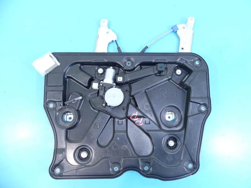 Podnośnik przód prawy SZYBY WINDA Nissan X-trail II T31 6pin 5d HB