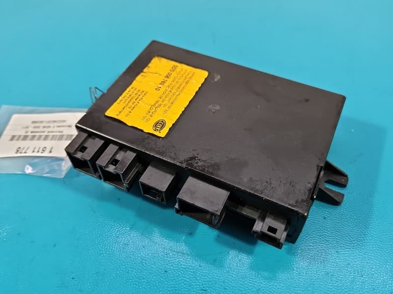 Sterownik moduł HAKA Mercedes W245 5DS008769-10
