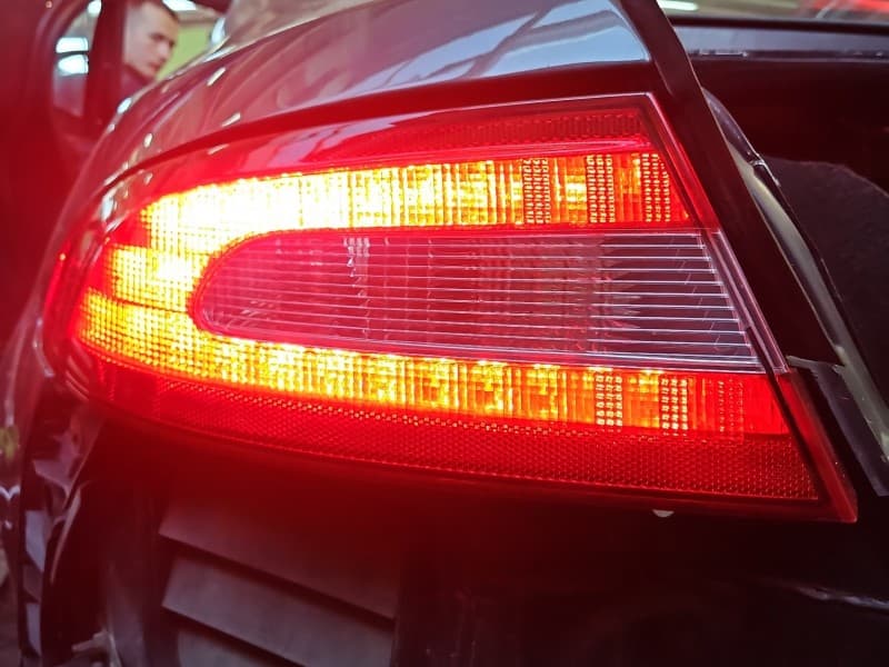 Lampa tył lewa błotnika JAGUAR XF I X250 sedan EUROPA 8X2313405BD
