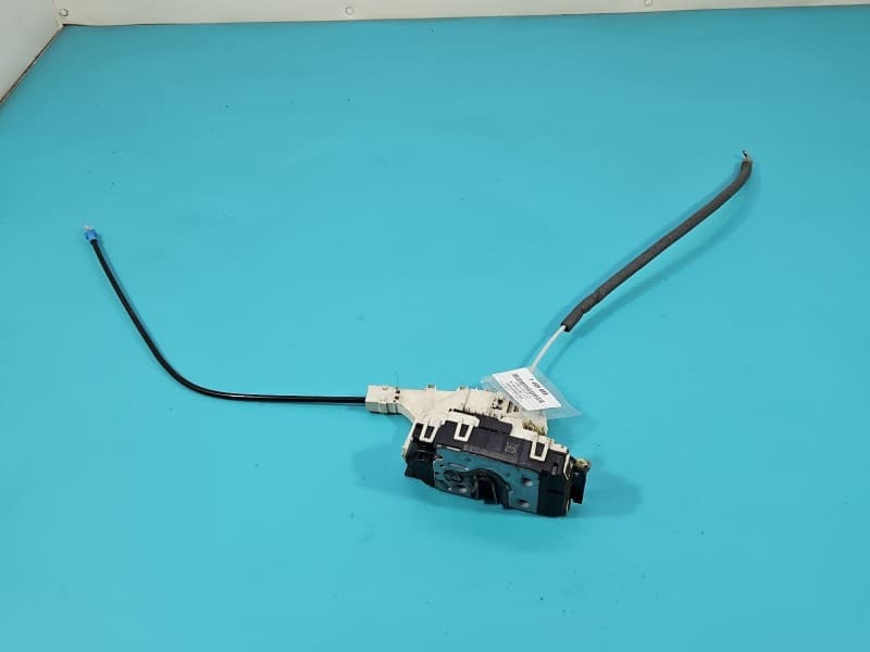 Zamek przód lewy Vw Crafter 06- EUROPA 4pin A9067202135