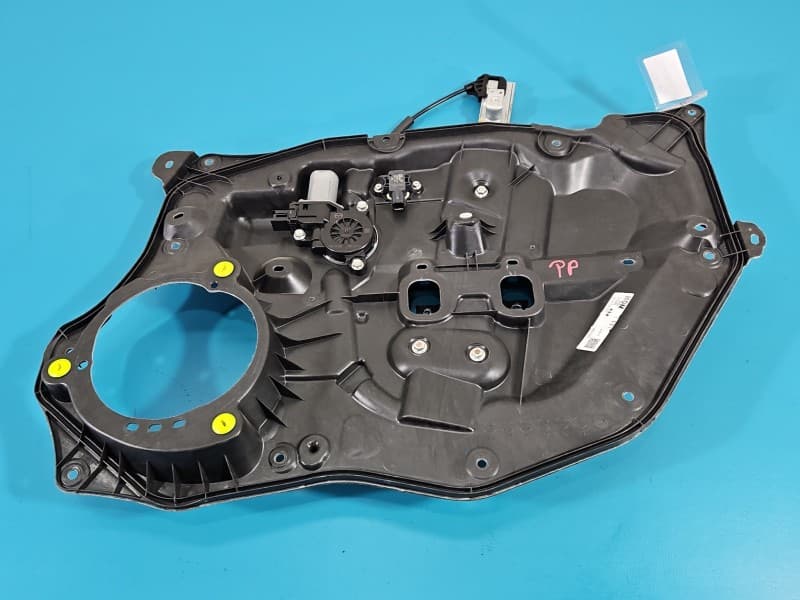 Podnośnik przód prawy SZYBY WINDA Mazda CX-3 14-21 2PIN 5d HB