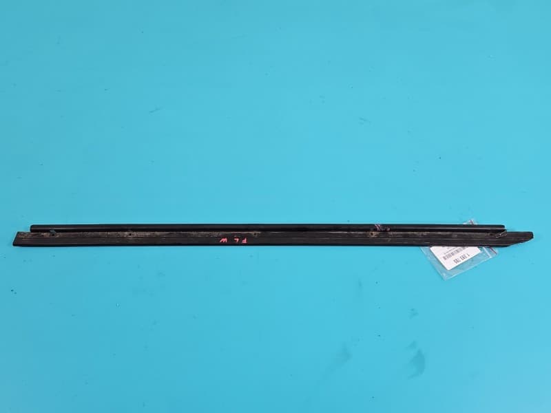 Listwa dekor deski Peugeot 305 Przód lewa