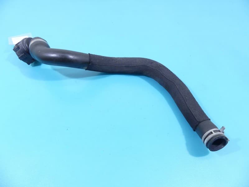 przewód wąż rurka wody Volvo V40 II 12- 1,6 D2 31319309