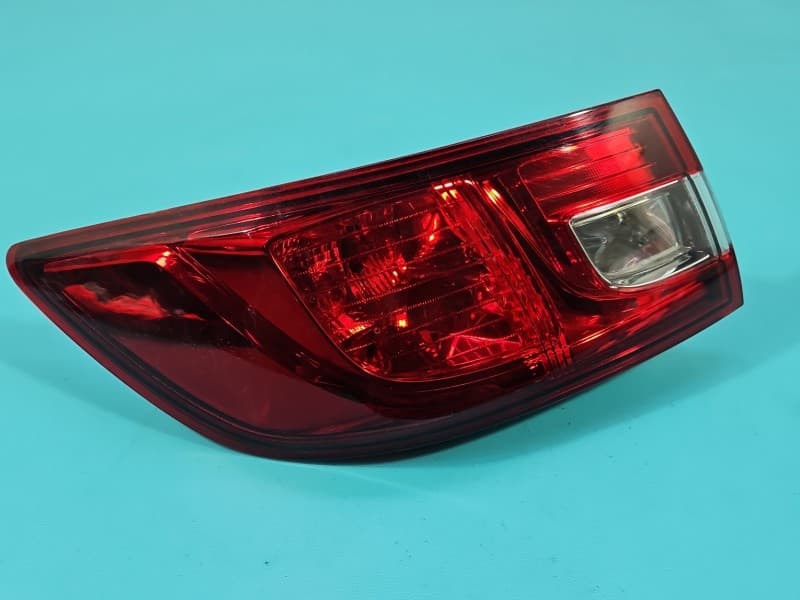Lampa tył lewa błotnika Renault Clio IV 12-20 HB EUROPA 265553752R