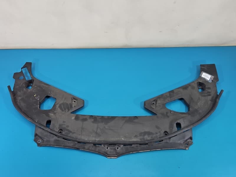 Osłona ZAŚLEPKA PLASTIK Pasa przód, rysy BMW G14 G15 G16 7465212