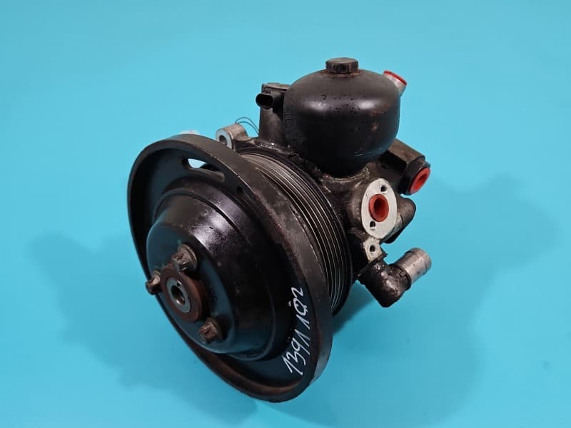 Pompa wspomagania Mercedes W221 5,5 V8 0054667001 LH2114511