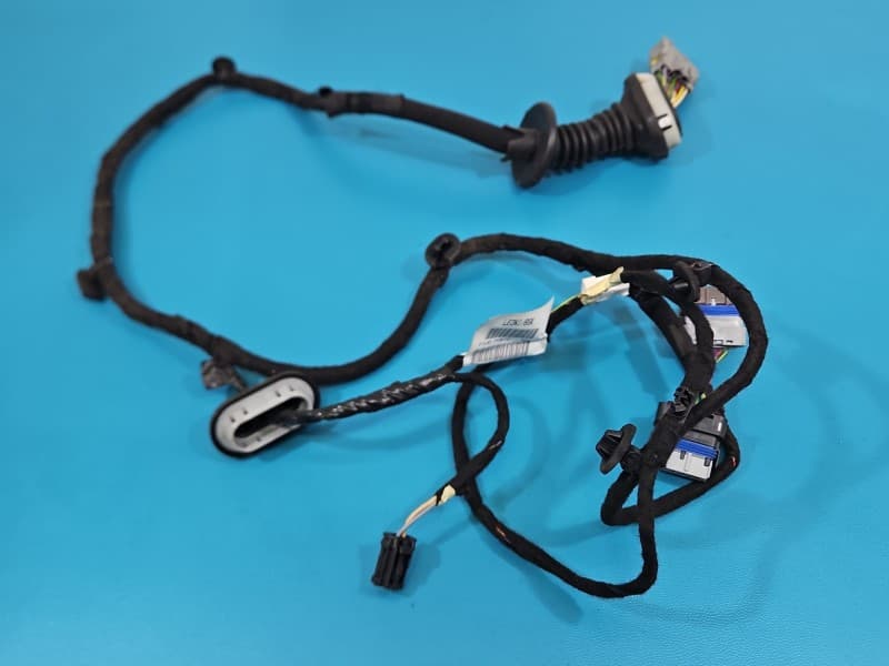 Instalacja Wiązka drzwi tył lewych Opel Grandland 9825147380