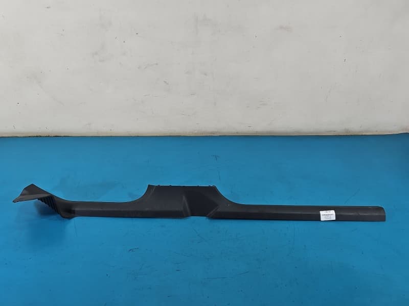 Osłona ZAŚLEPKA PLASTIK RYSY PROGU LEWA Skoda Superb IV 360583280