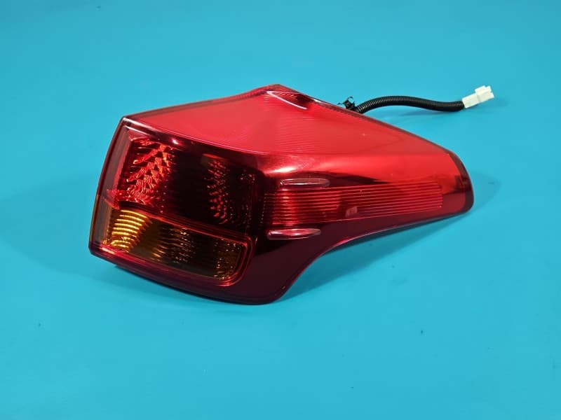 Lampa tył prawa błotnika Toyota Rav4 IV HB EUROPA