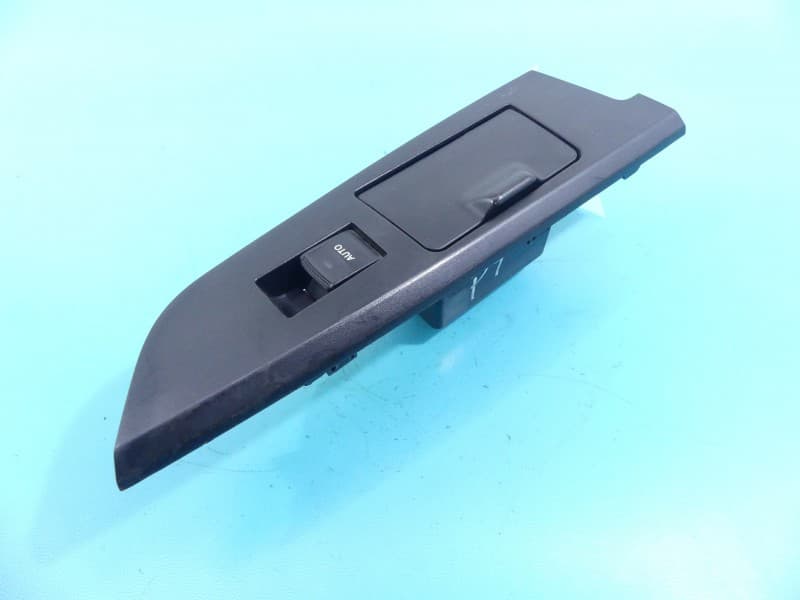 Przełącznik szyb Toyota Land Cruiser J200 07- szyb prawy tył EU 74270-60020