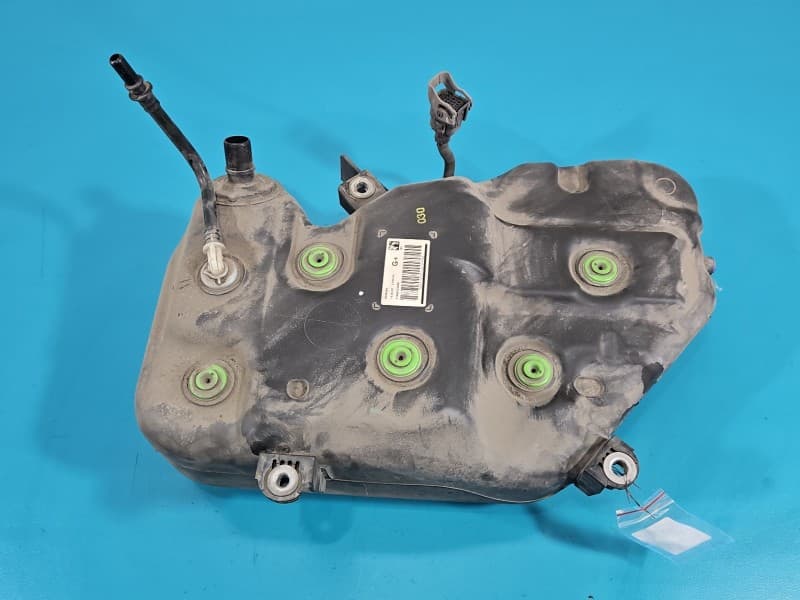 Zbiornik AdBlue Hyundai I30 III 16- 1,6 crdi D4fe 31500-G4950 31550-G4950 31510-G9000