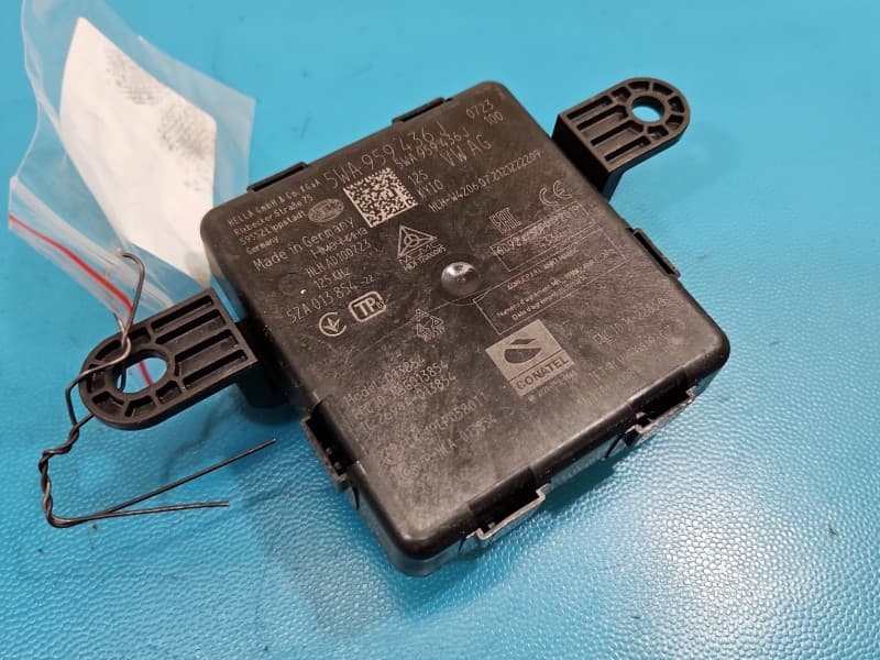 Sterownik moduł KEYLESS Skoda Octavia IV 5WA959436J