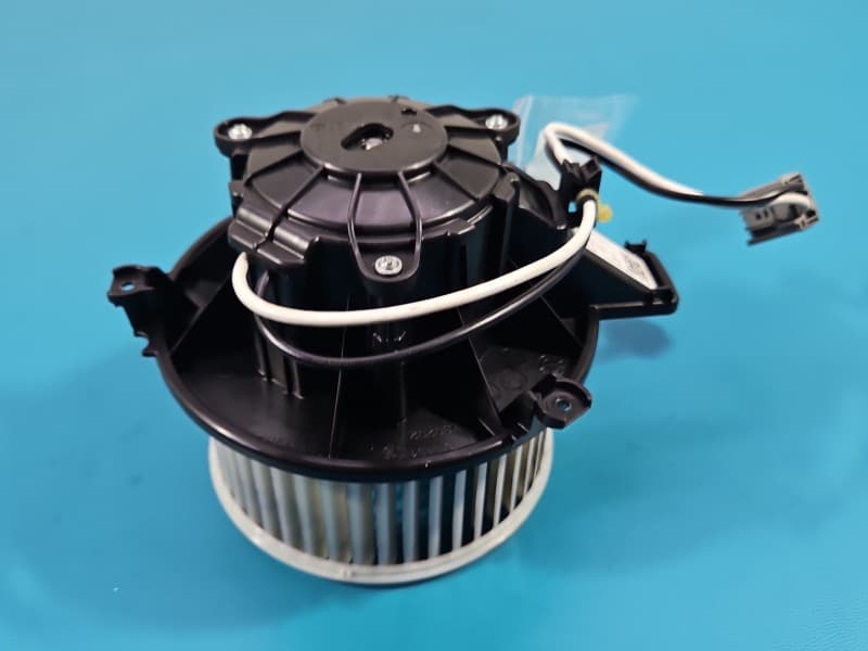 Dmuchawa nawiewu wentylator Opel Insignia B europa GP563001