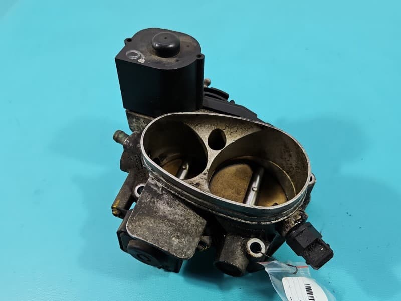 Przepustnica Audi A8 D2 3,7 V8 077133063AP 028012431