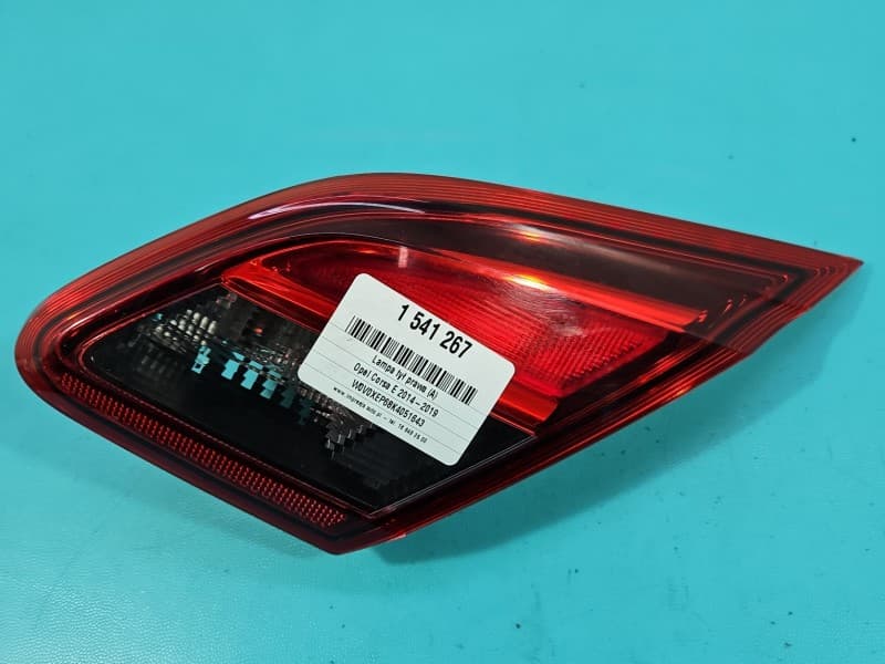 Lampa tył prawa klapy Opel Corsa E HB EUROPA 39012624
