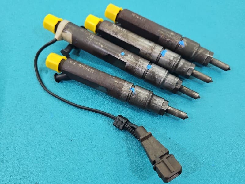 TESTOWANY Komplet wtryskiwaczy Vw Golf IV 1,9 TDI 038130201F KBEL58P142 0432193735