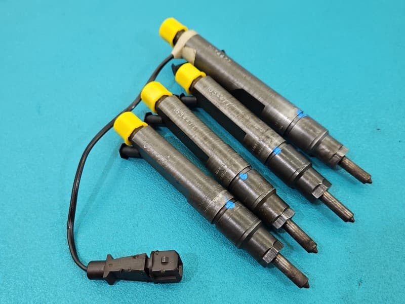 TESTOWANY Komplet wtryskiwaczy Vw Passat B5 1,9 tdi 028130201S KBEL58P142