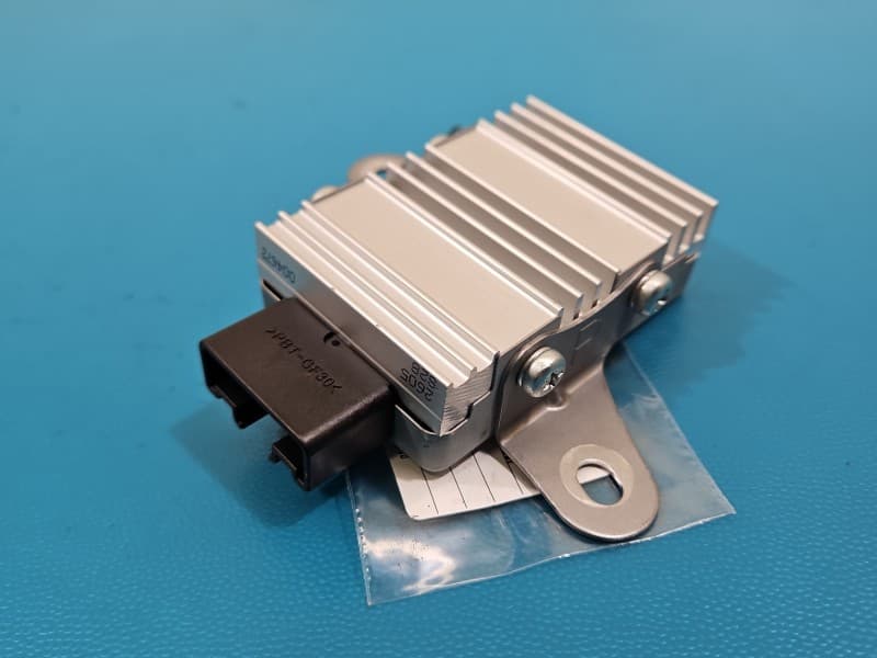 Sterownik moduł pompy paliwa LEXUS NX I 14-21 89570-78010