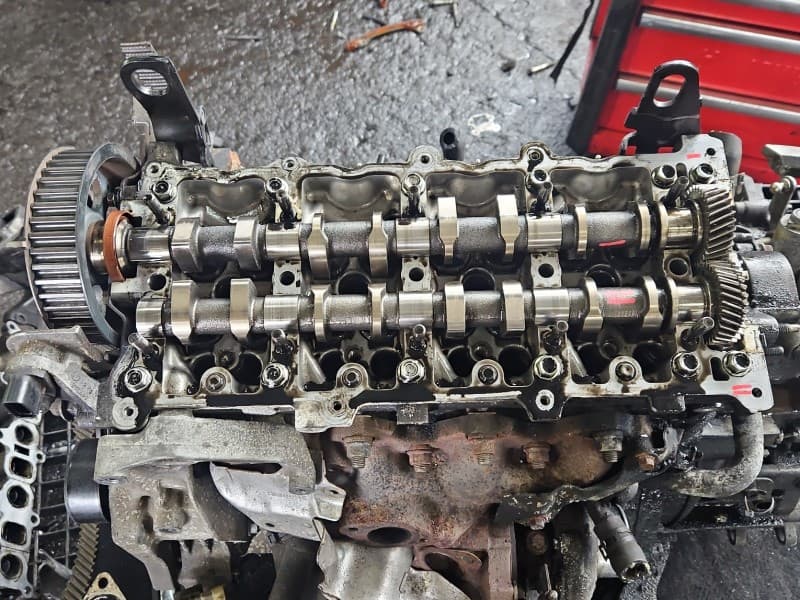 Głowica Opel Astra IV J 1,7 cdti 125KM 55576872