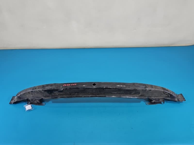 Wzmocnienie zderzaka przód belka Seat Toledo II Leon I przednie