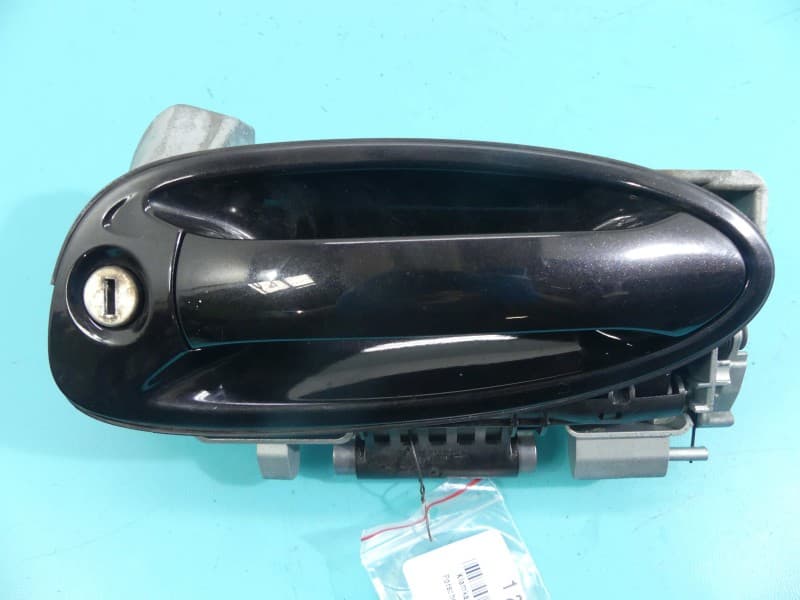 Klamka przód lewa zewnętrzna Porsche Panamera I 970 97053706303 czarny LC9Z