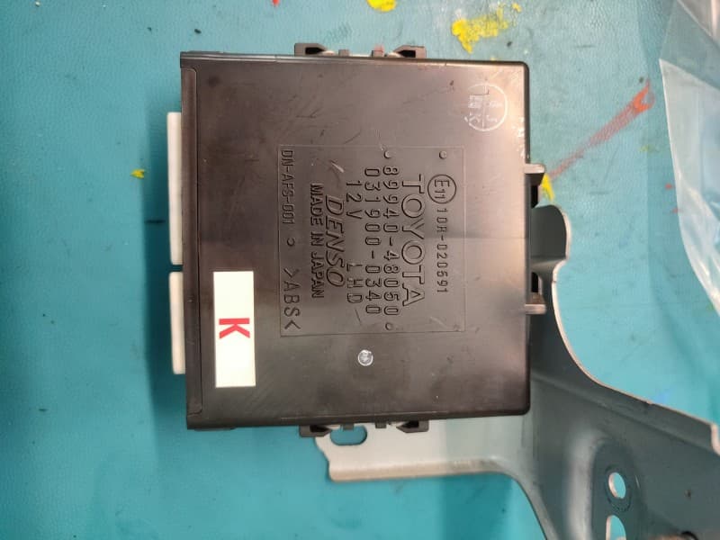 Sterownik moduł ŚWIATŁA 89940-48050 LEXUS RX II 03-08 89940-48050