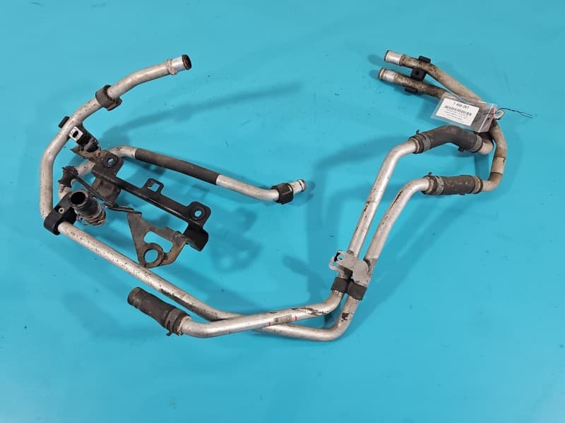 przewód wąż rurka wody Porsche Cayenne II 4,8 V8 Turbo 7P0819858B